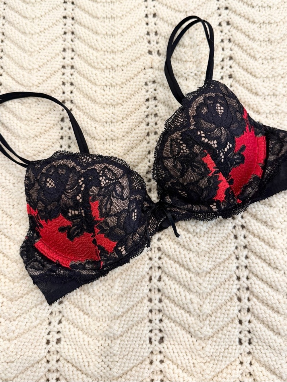 Victoria’s Secret Push-Up Bra Gothic Dark Fairy Core Whimsy 34A Lace Whimsigoth